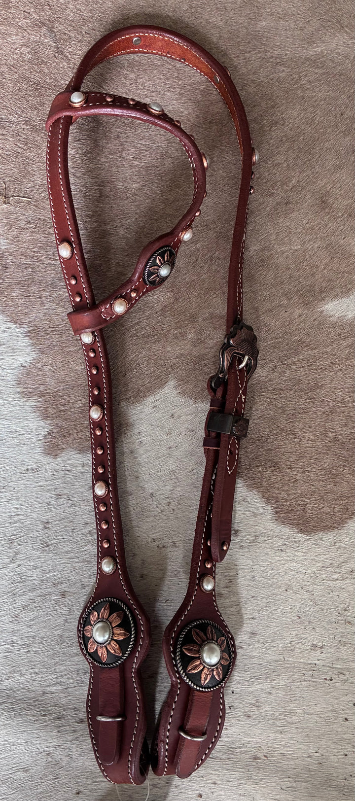 Concho Tack Set