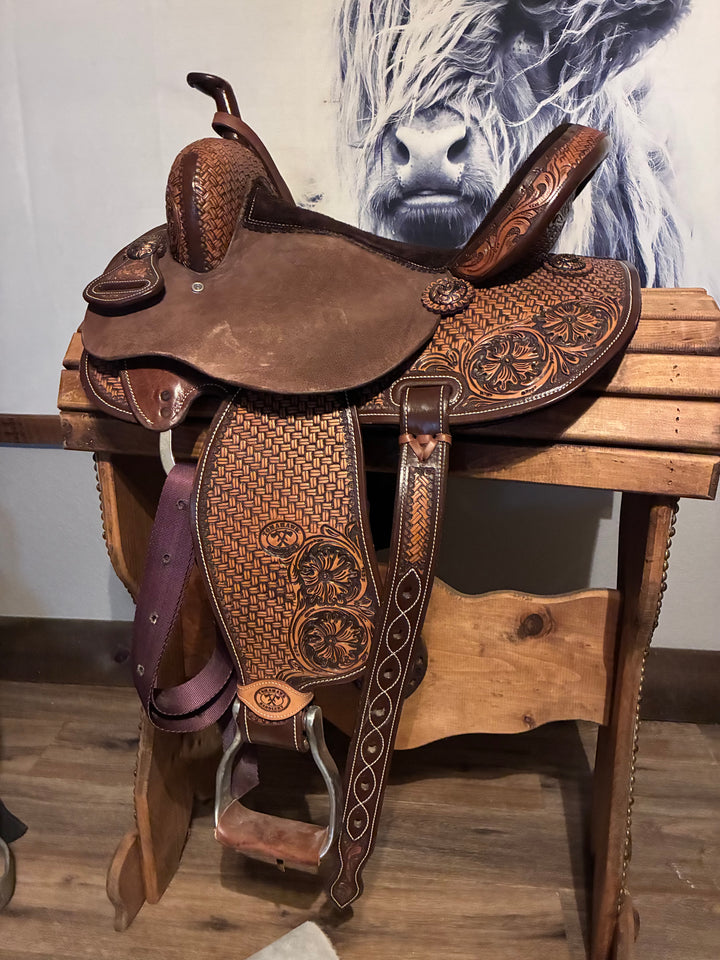 13.5" Tomahawk Barrel Saddle